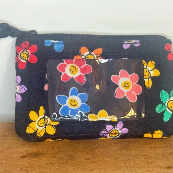 Vera Bradley Zip ID Card Holder Rainbow Daisy - Picture 2 of 6